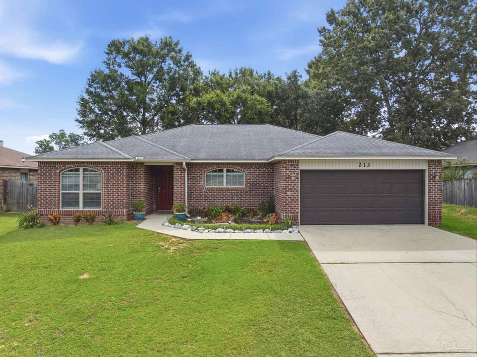 213 Millet Cir, Cantonment FL 32533 photo 1