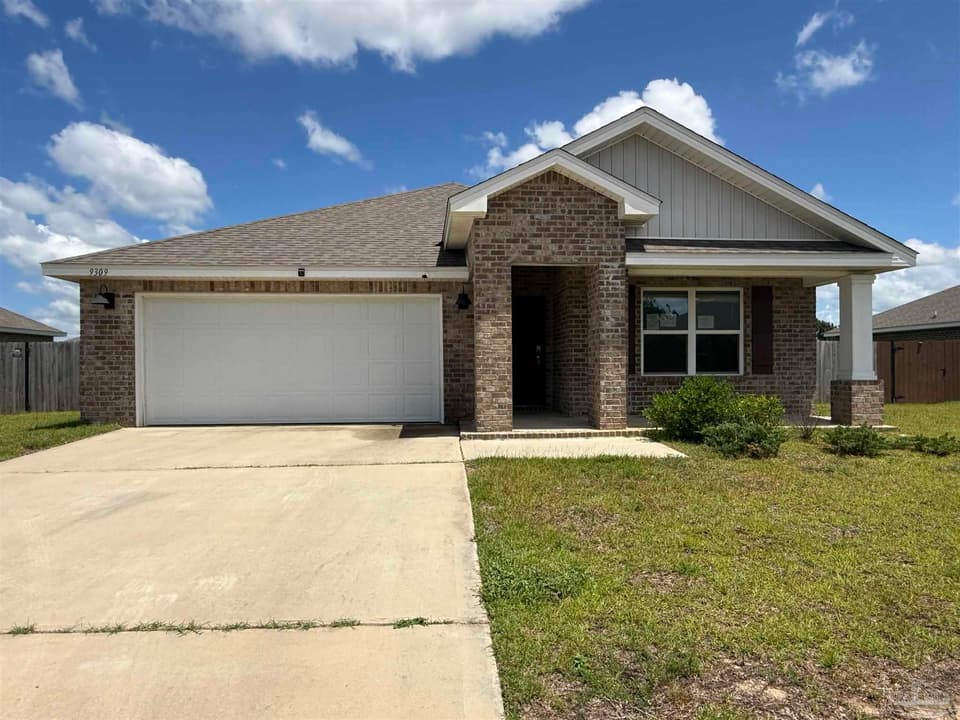 9309 Tara Cir, Milton FL 32583 photo 1