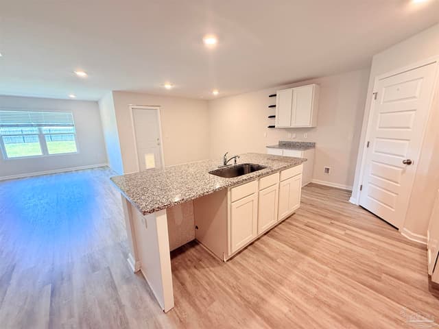 9309 Tara Cir, Milton FL 32583 photo 4