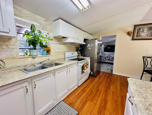 2501 Kingsport Ave, Pensacola FL 32507 photo 7
