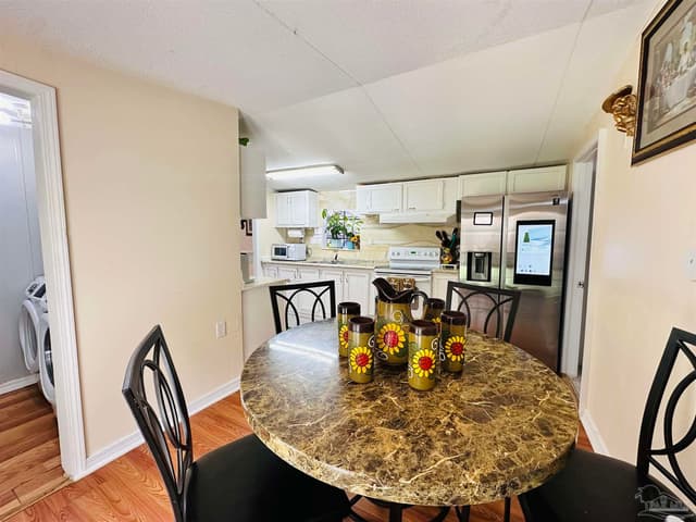 2501 Kingsport Ave, Pensacola FL 32507 photo 5