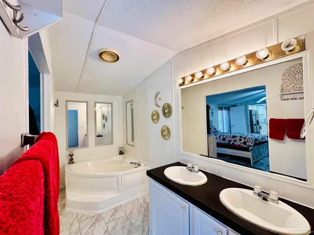 2501 Kingsport Ave, Pensacola FL 32507 photo 9