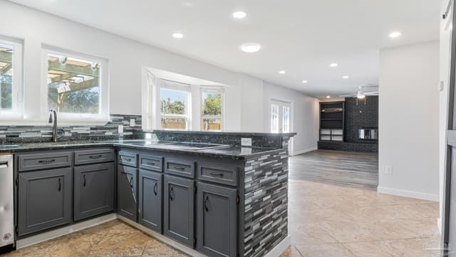 6099 Schofield Dr, Pensacola FL 32506 photo 20