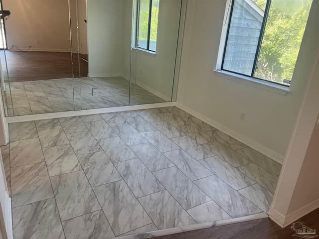 7225 W Fairfield Dr # 7, Pensacola FL 32506 photo 4