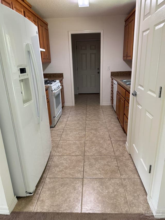 5221 Golson St, Milton FL 32570 photo 6