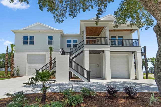 1774 Thresher Dr, Navarre FL 32566 exterior