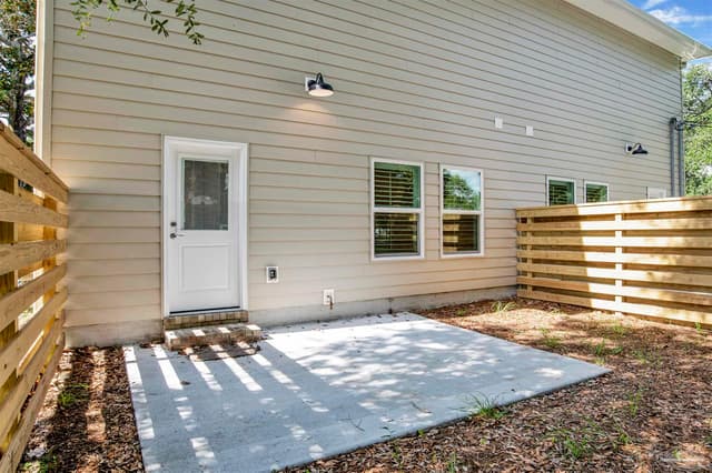 1602 E Maxwell St # A, Pensacola FL 32503 photo 6
