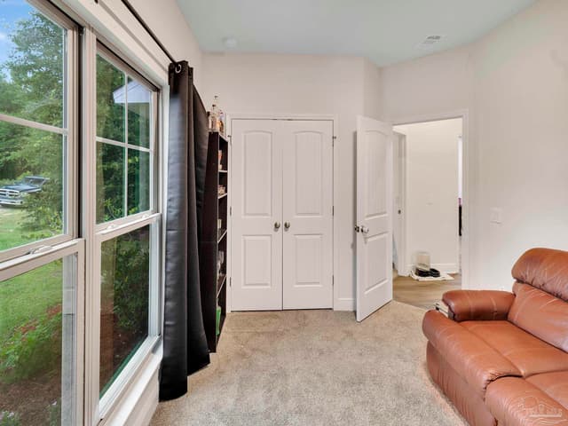 5682 Forest Hills Ln, Milton FL 32570 photo 8