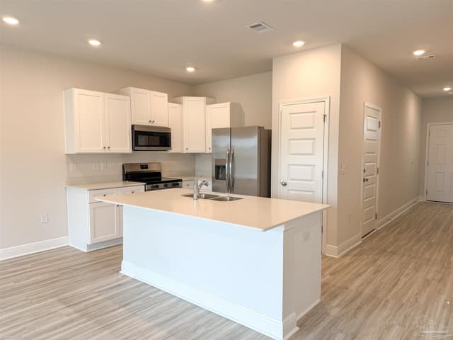 3997 Pendragon Cir property photo