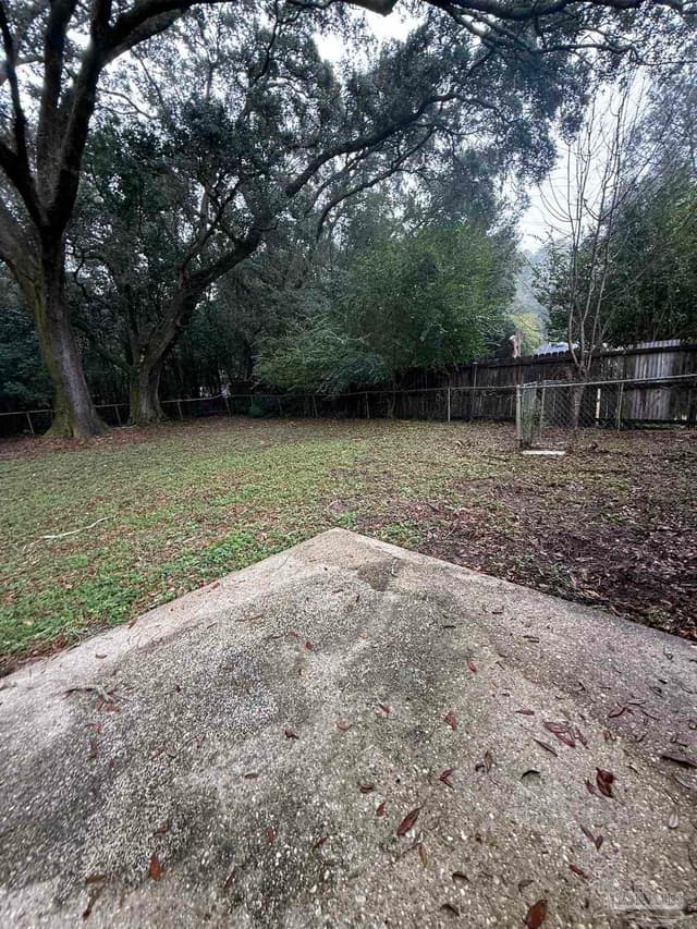 5748 Princeton Dr, Pensacola FL 32526 photo 11