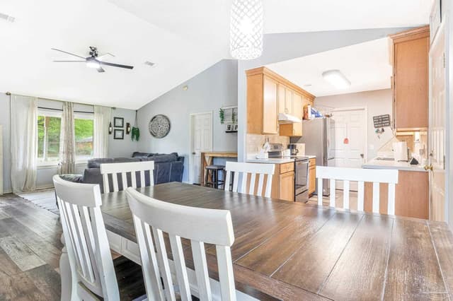 6332 Jason Dr, Milton FL 32570 photo 7