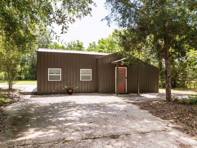 7752 Chellie Rd property photo