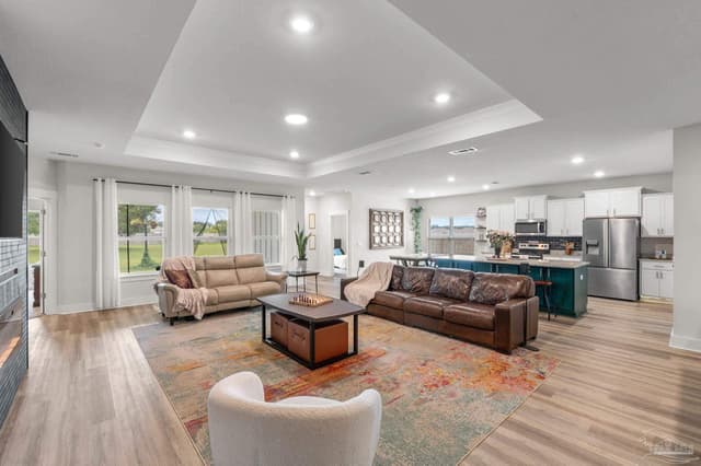 7780 Saddlebrook Ave property photo