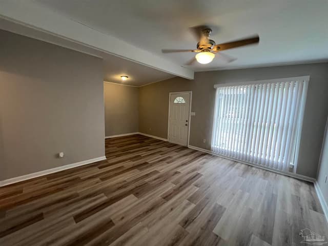 219 Ruby Ave, Pensacola FL 32505 photo 3