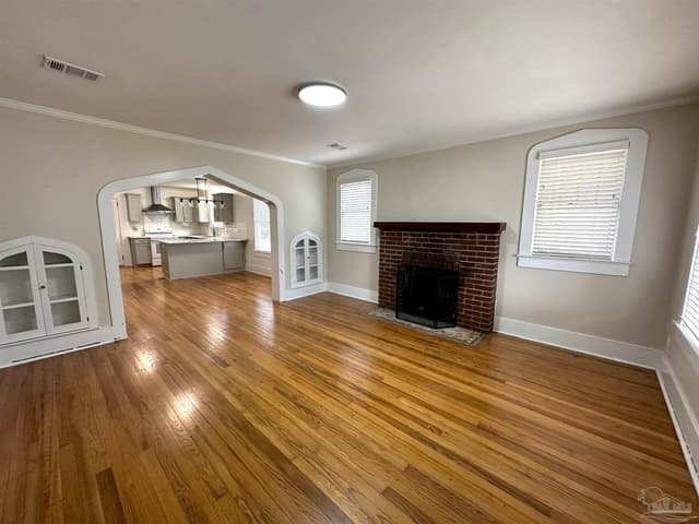 119 N J St, Pensacola FL 32502 photo 8