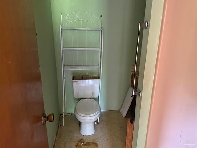 442 Robinson St property photo