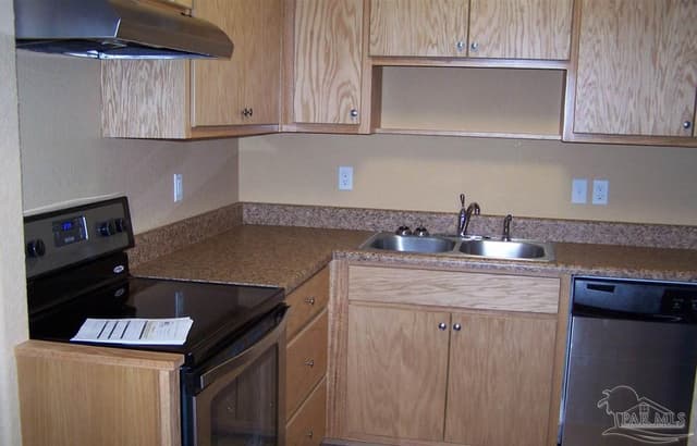 7071 Lake Joanne Dr # 1C property photo