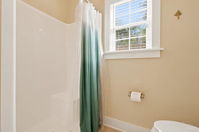 1407 E Hernandez St, Pensacola FL 32503 photo 38