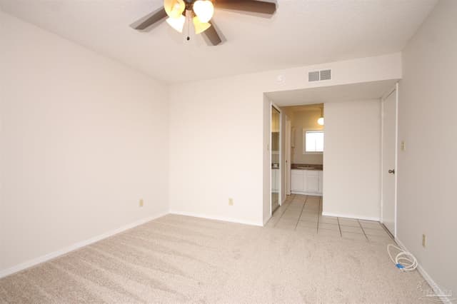 2303 W Michigan Ave # F9, Pensacola FL 32526 photo 9