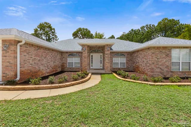 8335 Onich Dr, Navarre FL 32566 photo 2