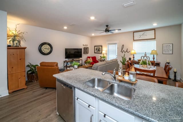 9625 Nature Creek Blvd, Pensacola FL 32526 photo 8