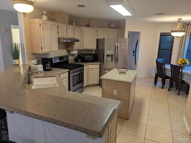 4009 Shorewood Dr, Pensacola FL 32507 photo 6