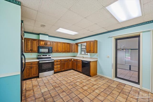 2381 Le Ruth Dr, Pensacola FL 32514 photo 8