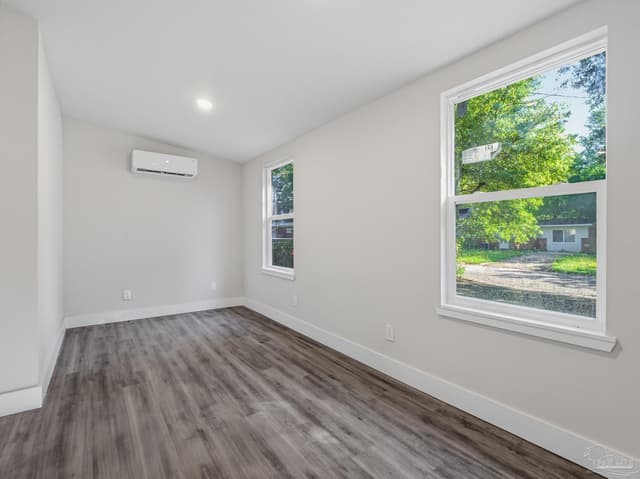 6559 Julia Dr, Milton FL 32570 photo 12