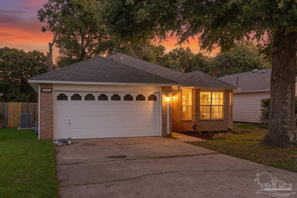 521 Desert Oak Dr, Pensacola FL 32514 photo 1