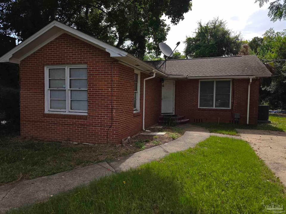 1116 N R St, Pensacola FL 32505 photo 1
