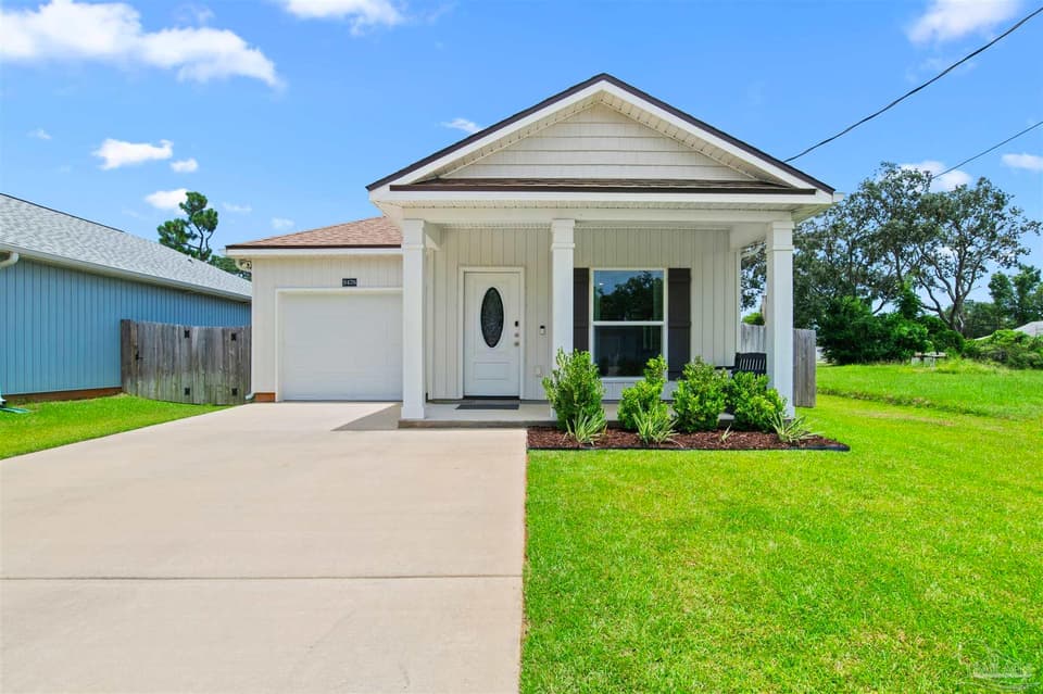 5478 Medina Rd, Pensacola FL 32507 photo 1