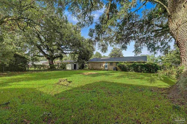 7231 Chapel St property photo