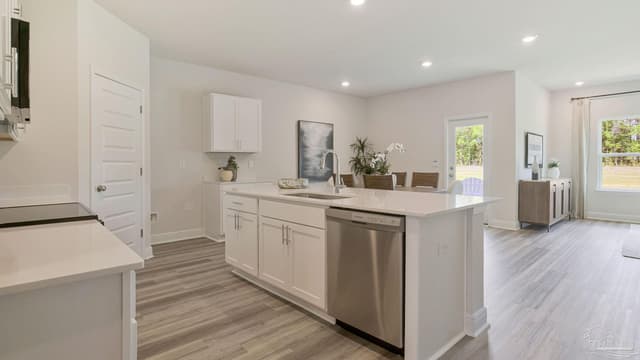 329 Makaira Dr, Cantonment FL 32533 photo 8