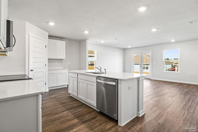 325 Makaira Dr, Cantonment FL 32533 photo 7