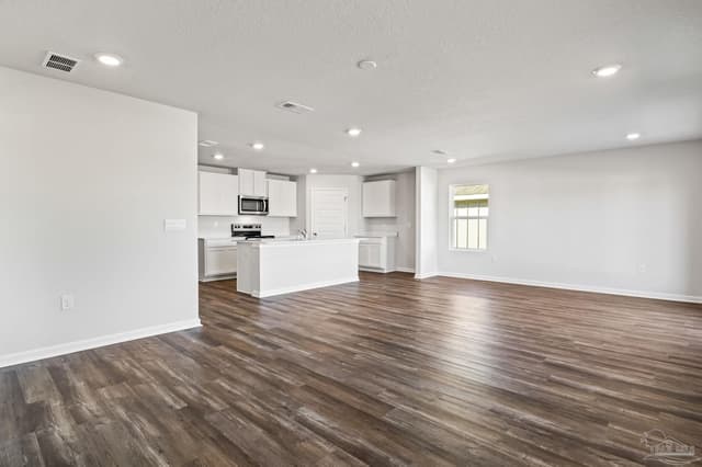 325 Makaira Dr, Cantonment FL 32533 photo 5