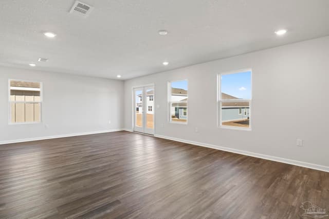 325 Makaira Dr, Cantonment FL 32533 photo 8
