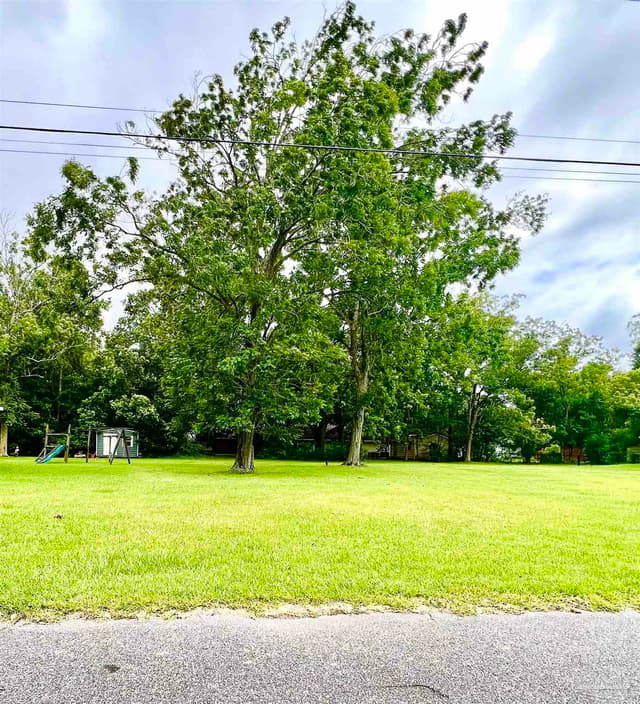 401 4th Ave property photo
