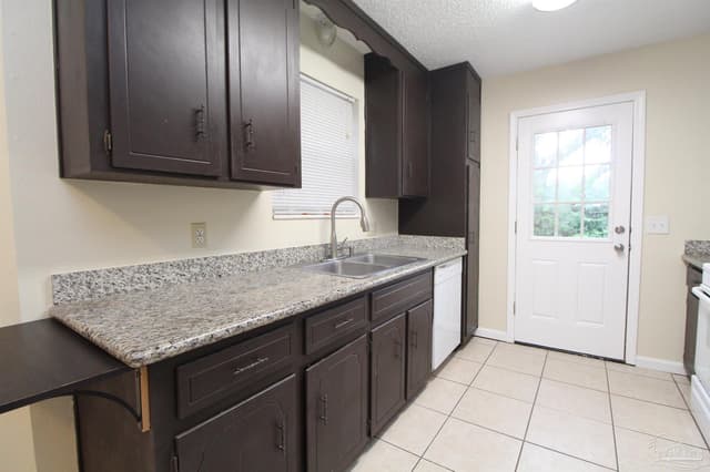 7859 Bay Meadows Dr, Pensacola FL 32507 photo 9