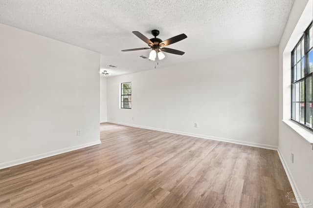 344 Morgan Ln, Mary Esther FL 32569 photo 12