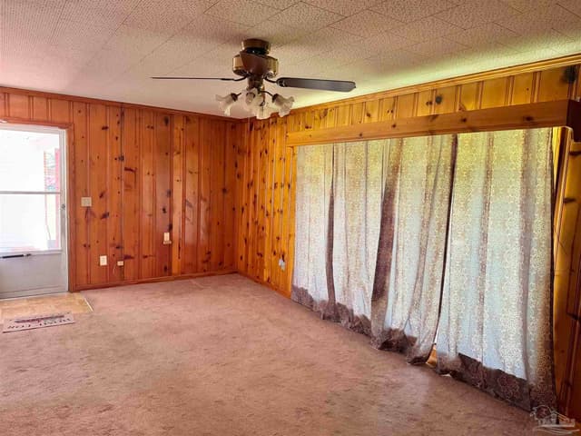 211 7th Ave property photo