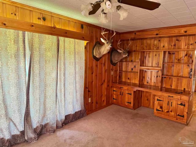 211 7th Ave property photo