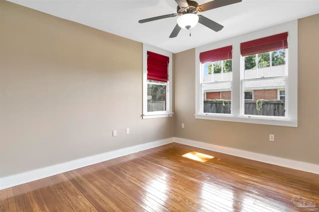 300 S 2nd St, Pensacola FL 32507 photo 27