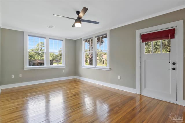 300 S 2nd St, Pensacola FL 32507 photo 6
