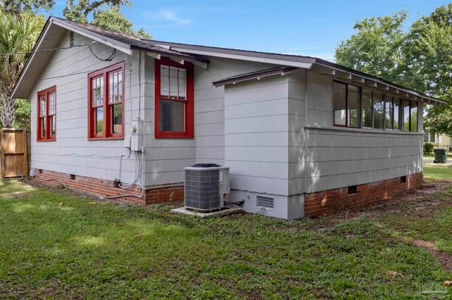 300 S 2nd St, Pensacola FL 32507 photo 36