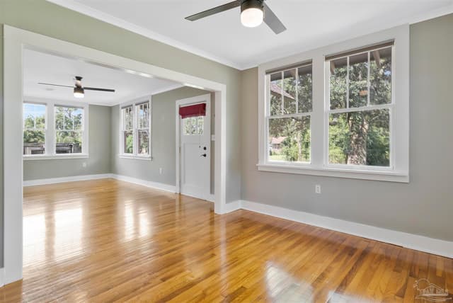 300 S 2nd St, Pensacola FL 32507 photo 9