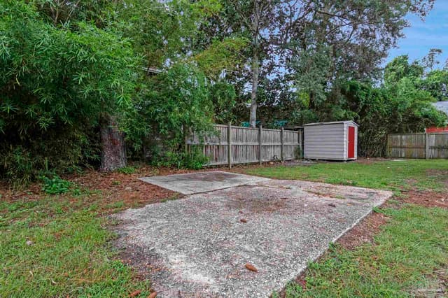 300 S 2nd St, Pensacola FL 32507 photo 41