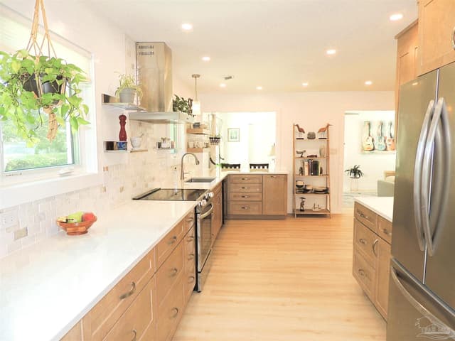 4050 Lynn Ora Dr property photo