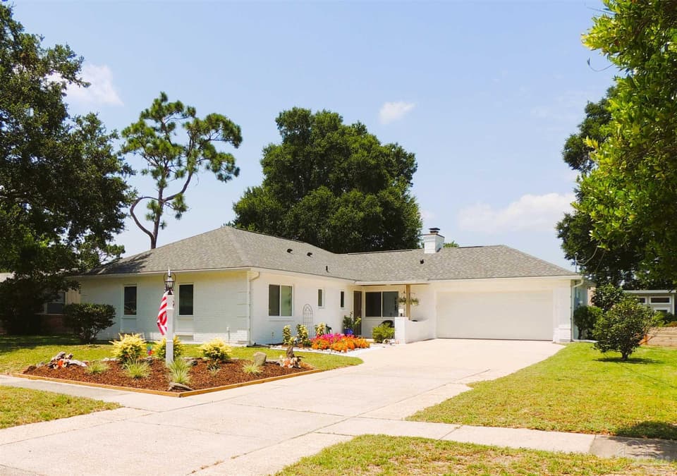 4050 Lynn Ora Dr, Pensacola FL 32504 photo 1