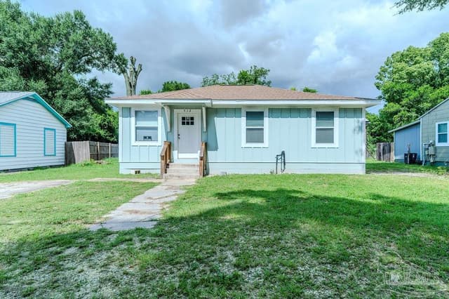 512 Fitzgerald St, Pensacola FL 32505 exterior