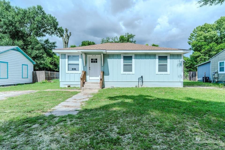 512 Fitzgerald St, Pensacola FL 32505 photo 1